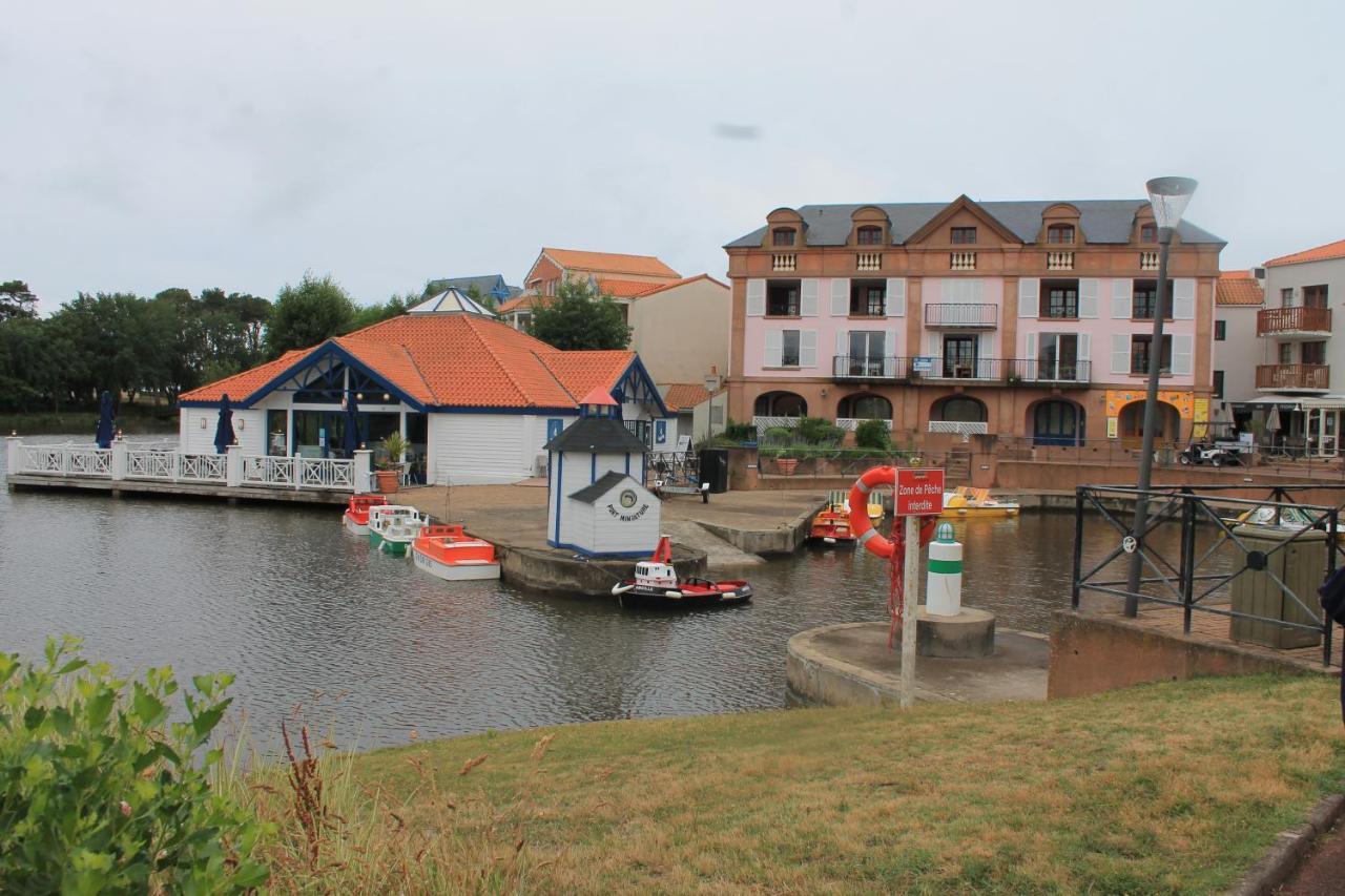 Studio Cabine Vendee Ideal En Famille Res L'Oree Du Lac Apartment Talmont-Saint-Hilaire Exterior photo
